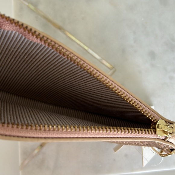 Anthropology Half Moon Case - Picture 3 of 6